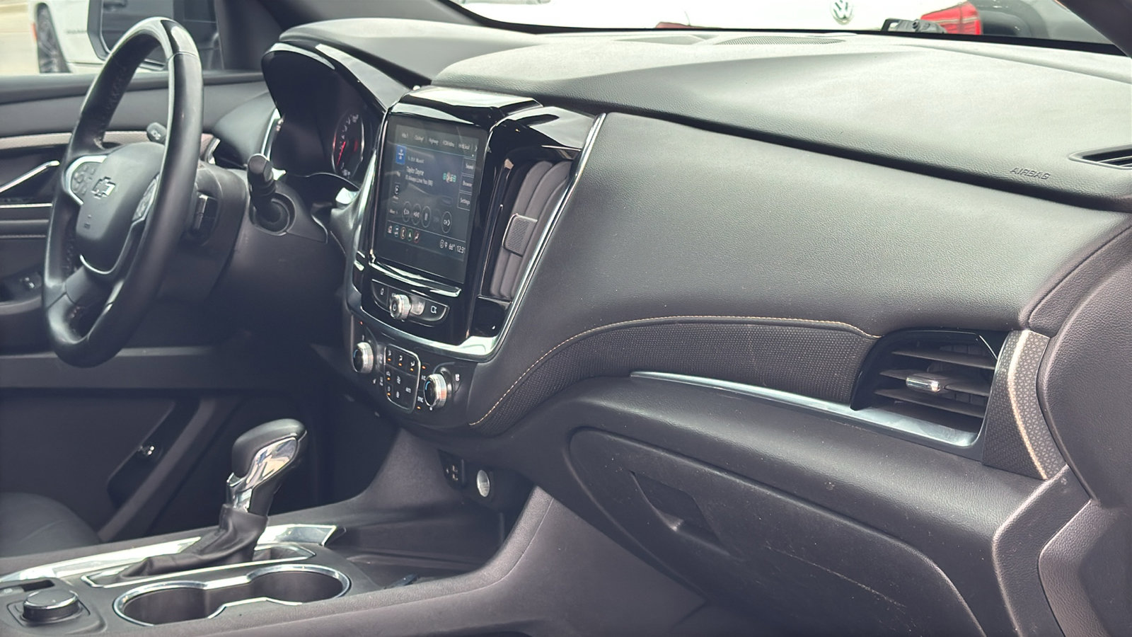 Used 2023 Chevrolet Traverse Premier w/ Redline Edition image 30