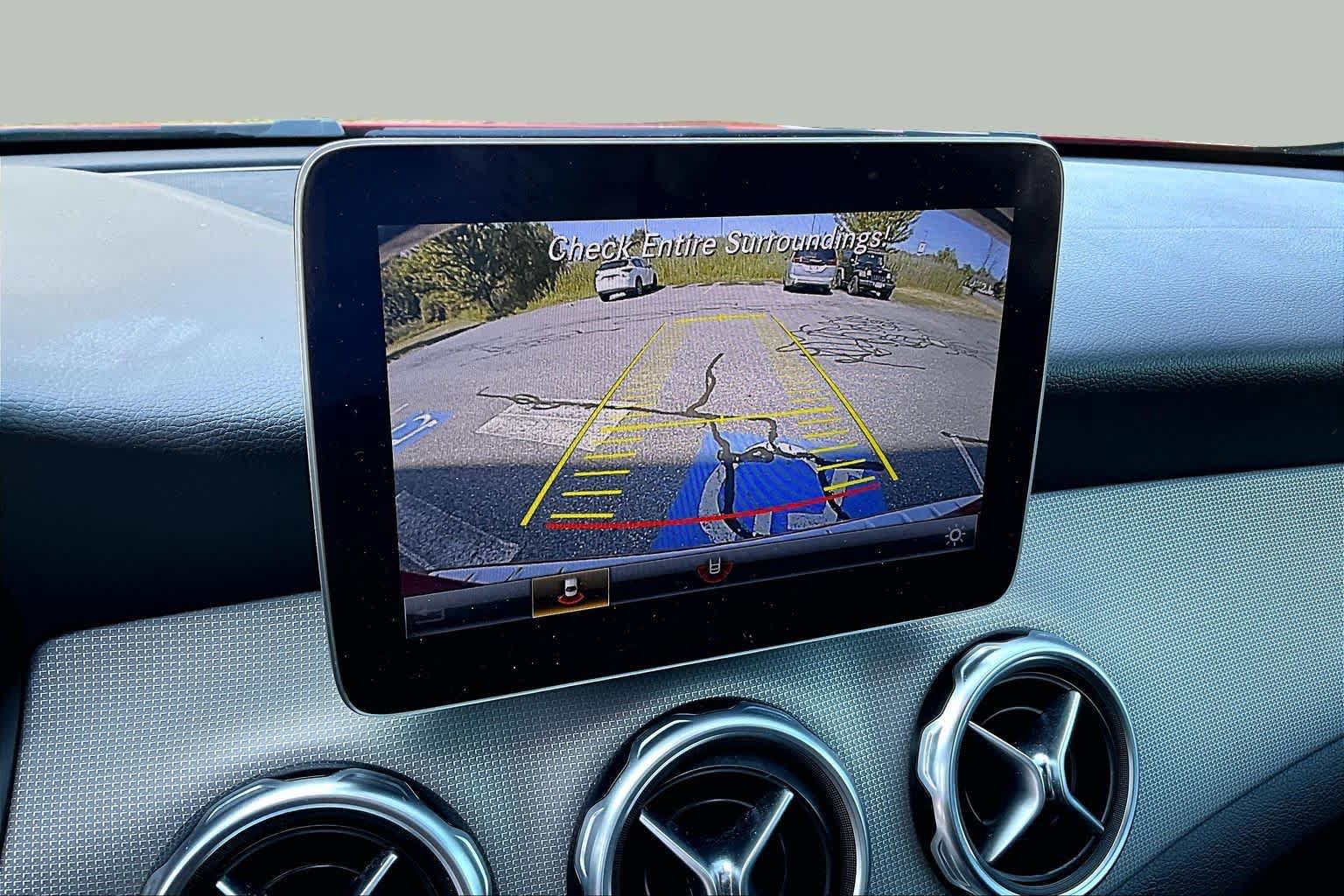 Used 2018 Mercedes-Benz GLA 250 4MATIC image 29
