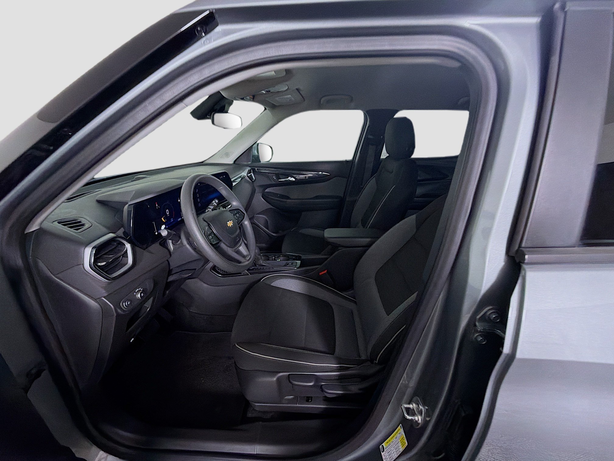 Used 2025 Chevrolet TrailBlazer LT FWD image 13