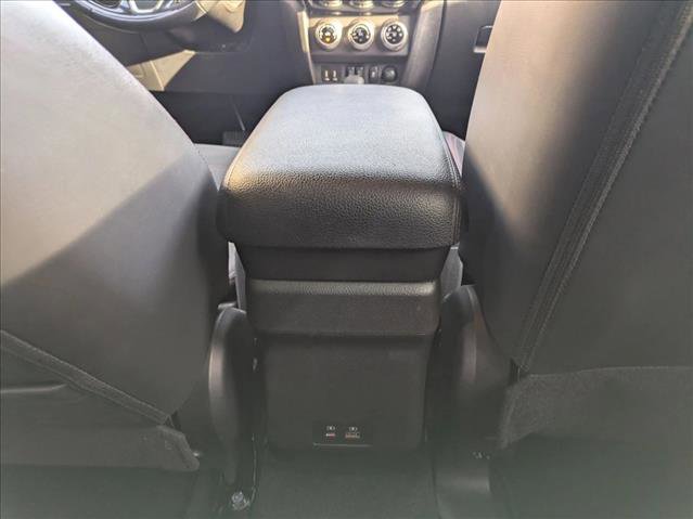 Used 2024 Mitsubishi Outlander Sport SE image 13