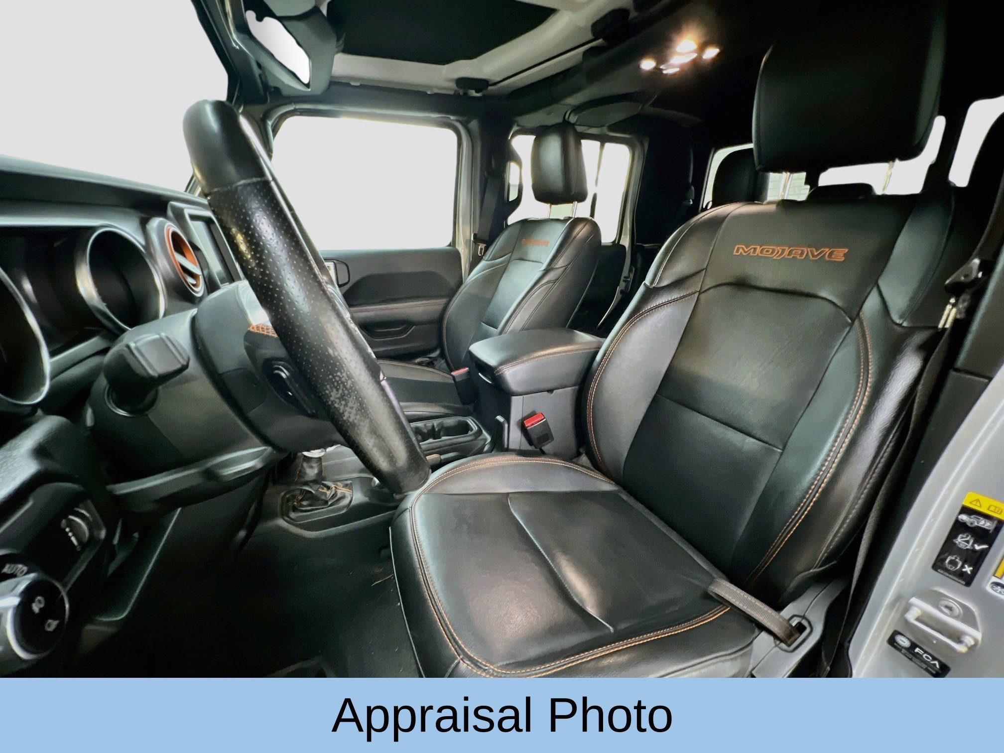 Used 2023 Jeep Gladiator Mojave w/ Cold Weather Group AWD/4WD image 5
