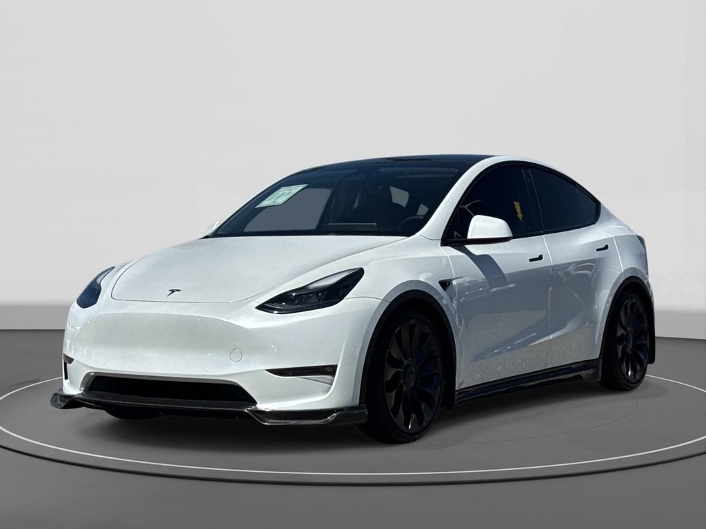 Used 2022 Tesla Model Y Long Range image 1