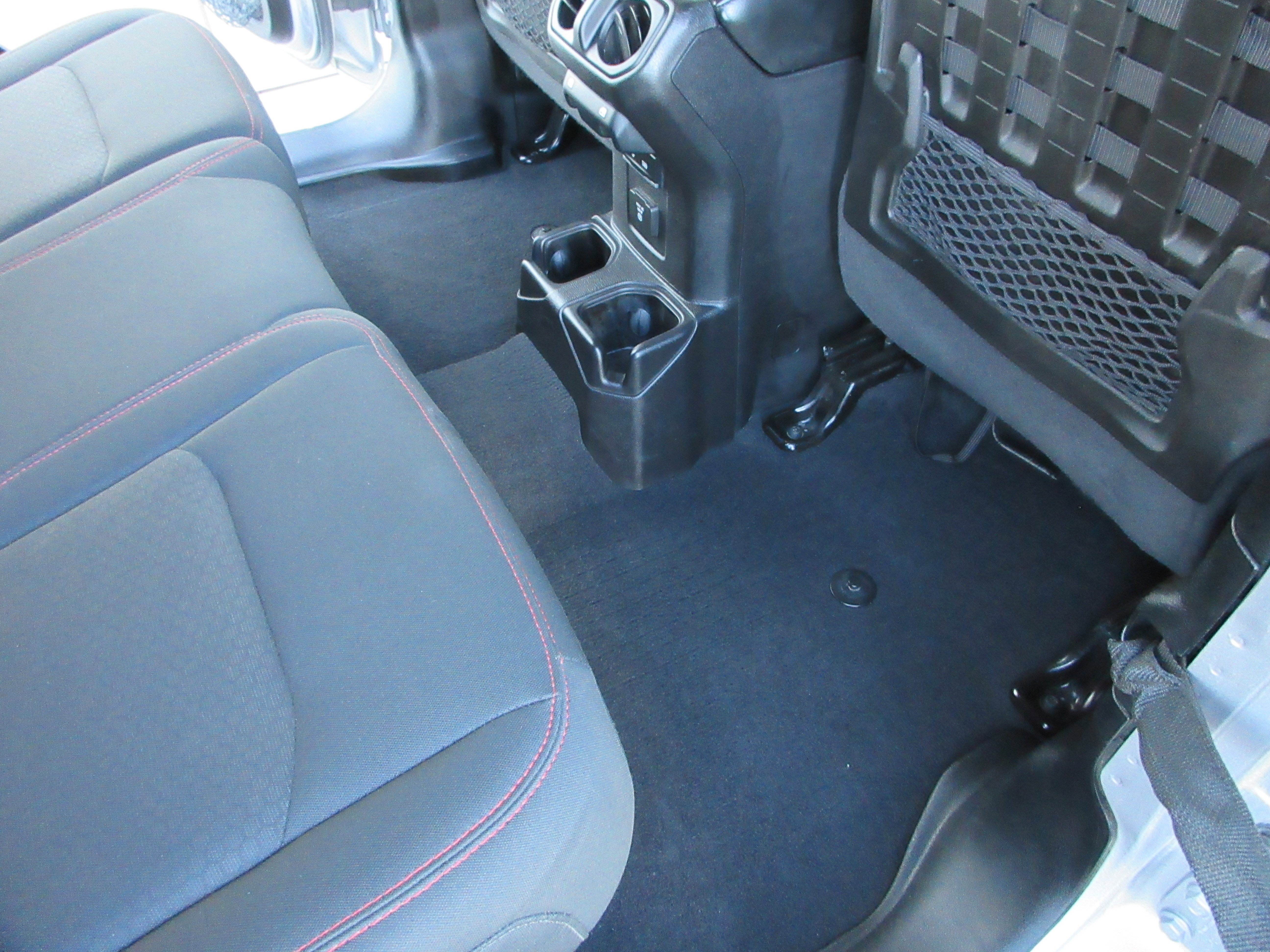 Used 2018 Jeep Wrangler Unlimited Rubicon image 21