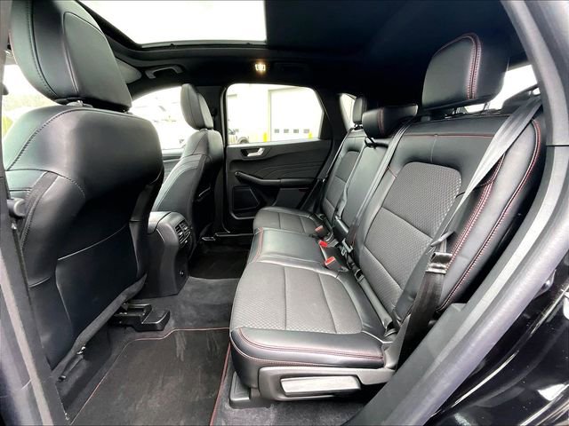 Used 2023 Ford Escape ST-Line AWD/4WD image 22
