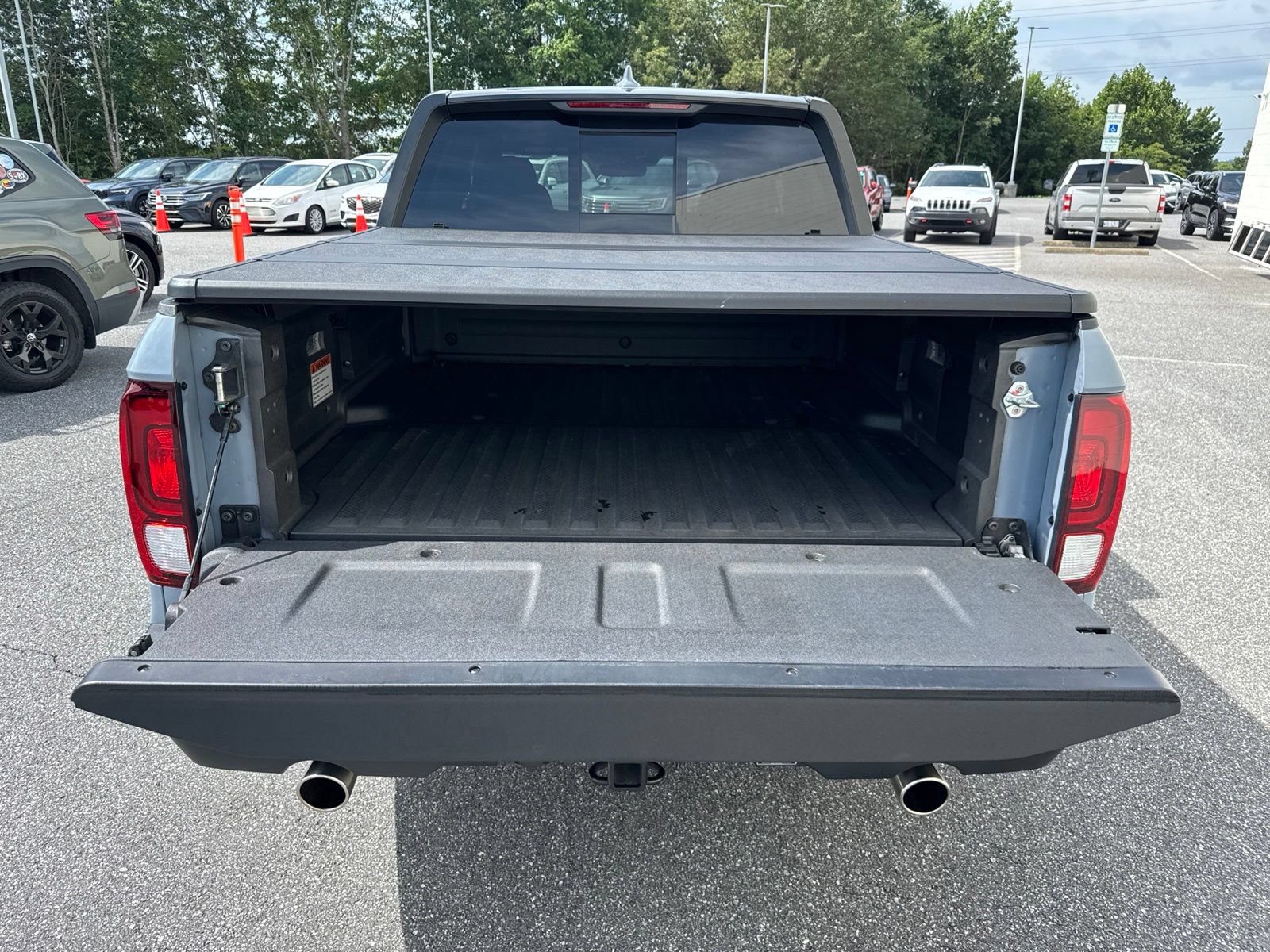 Used 2025 Honda Ridgeline TrailSport+ image 9