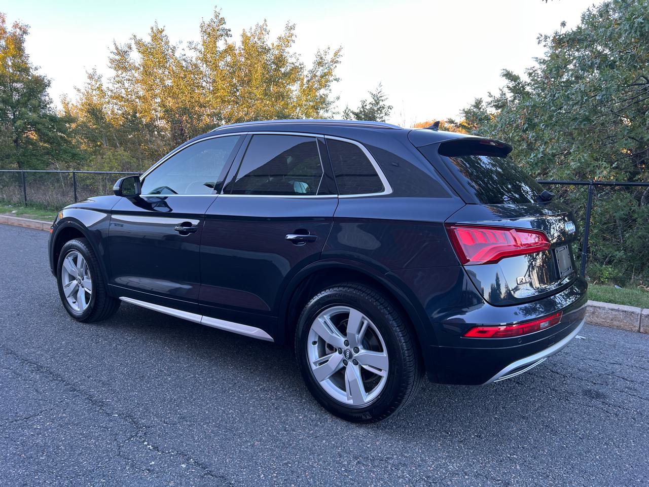 Used 2018 Audi Q5 2.0T Premium Plus w/ Premium Plus Package image 5