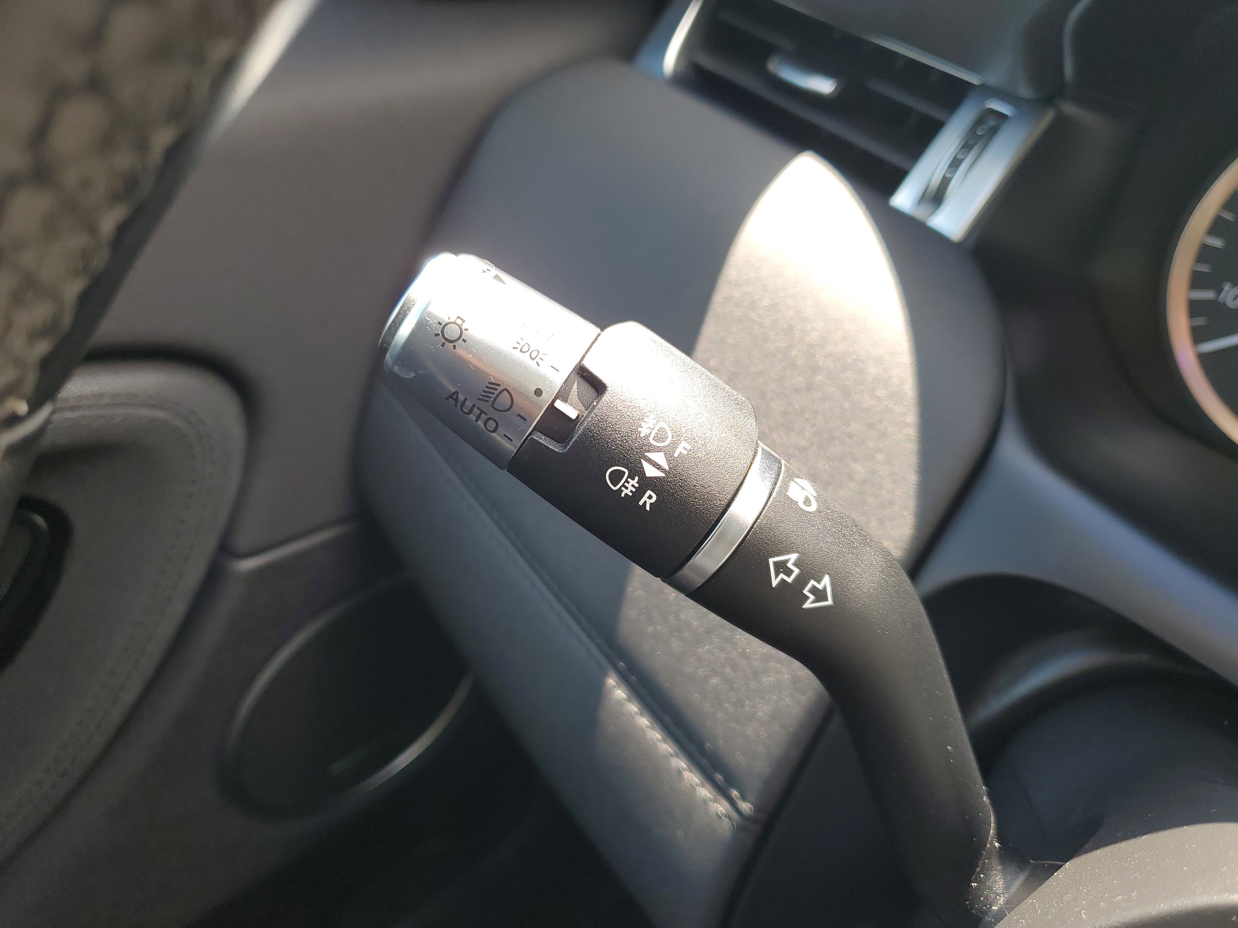 Used 2021 Land Rover Discovery Sport S image 21