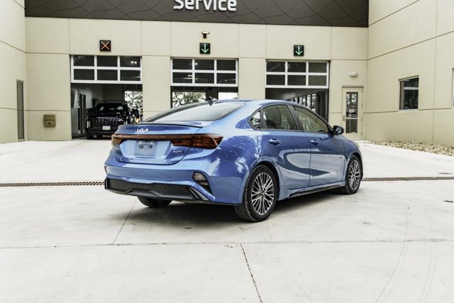 Used 2024 Kia Forte GT-Line w/ GT-Line Premium Package image 6