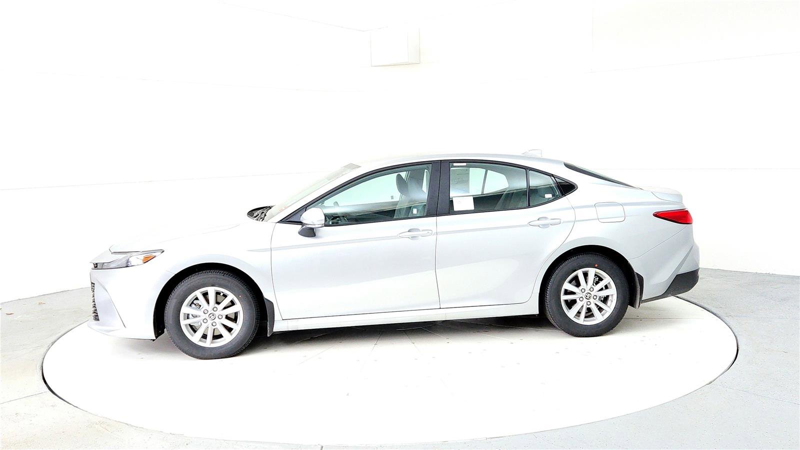 New 2026 Toyota Camry LE image 3