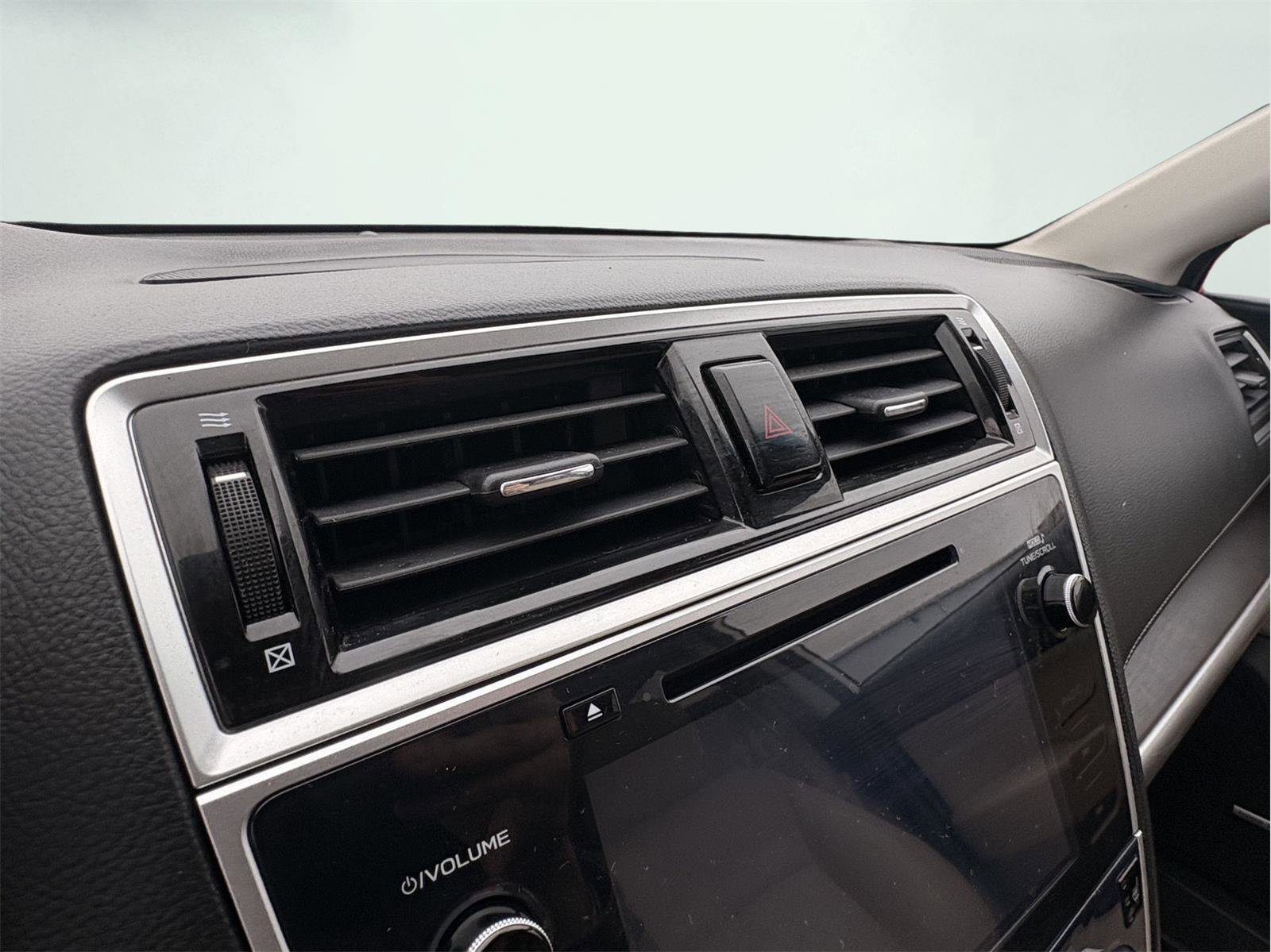 Used 2019 Subaru Outback 2.5i Limited w/ Protection Package #1 image 24