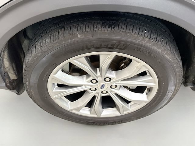 Used 2022 Ford Explorer XLT w/ Equipment Group 202A image 32