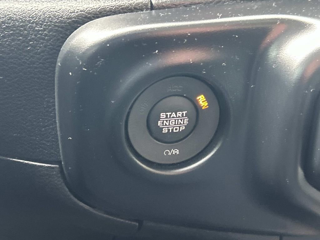 Used 2020 Jeep Wrangler Unlimited Sport image 30