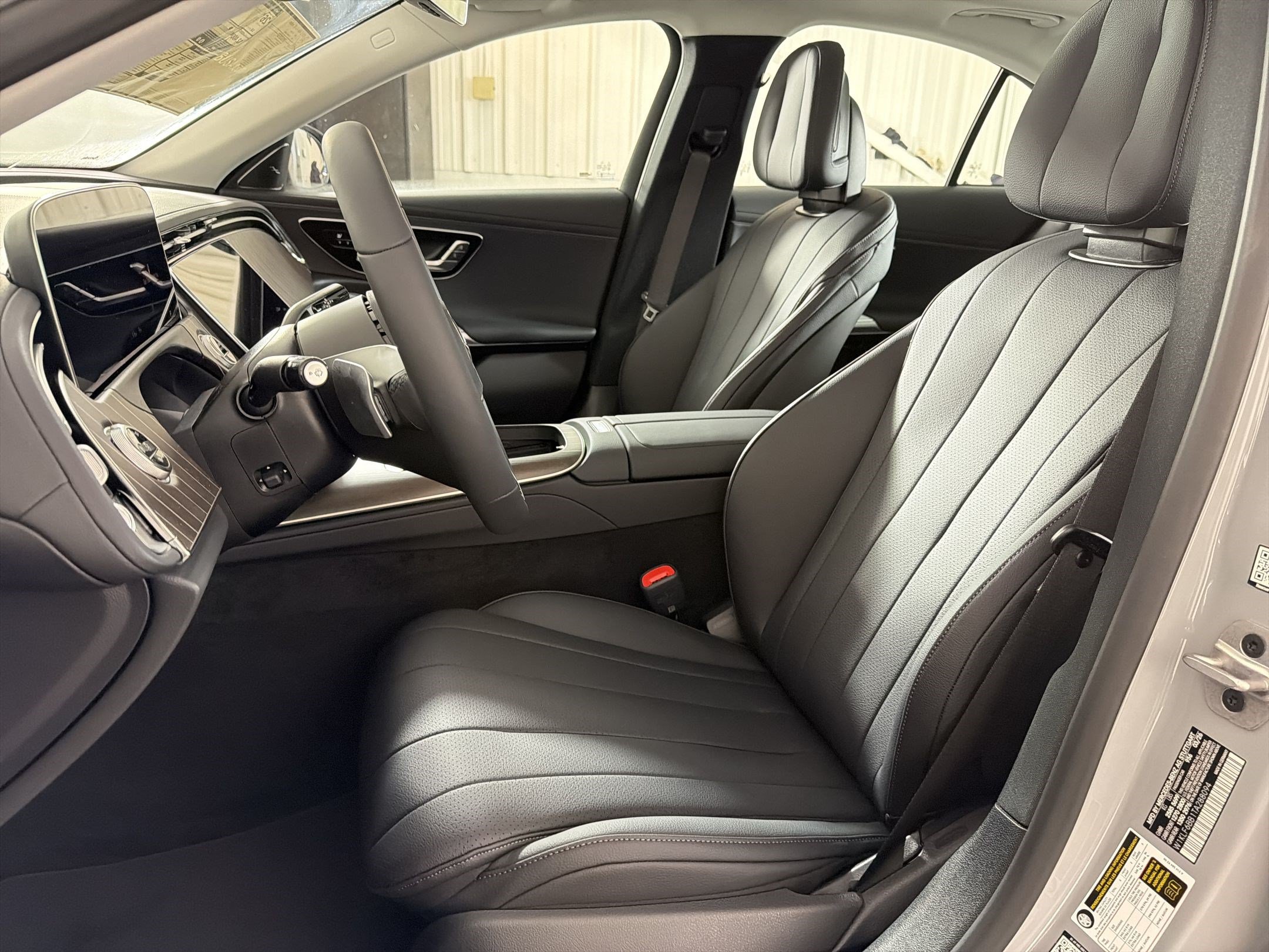 New 2026 Mercedes-Benz E 450 4MATIC Sedan image 5