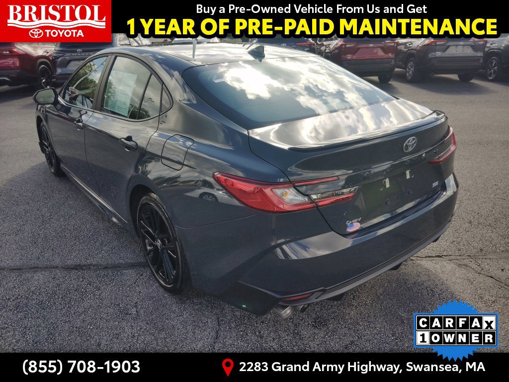 Used 2026 Toyota Camry SE FWD image 5