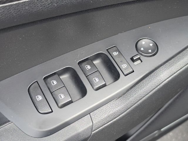 Used 2023 Kia Sportage LX FWD image 27