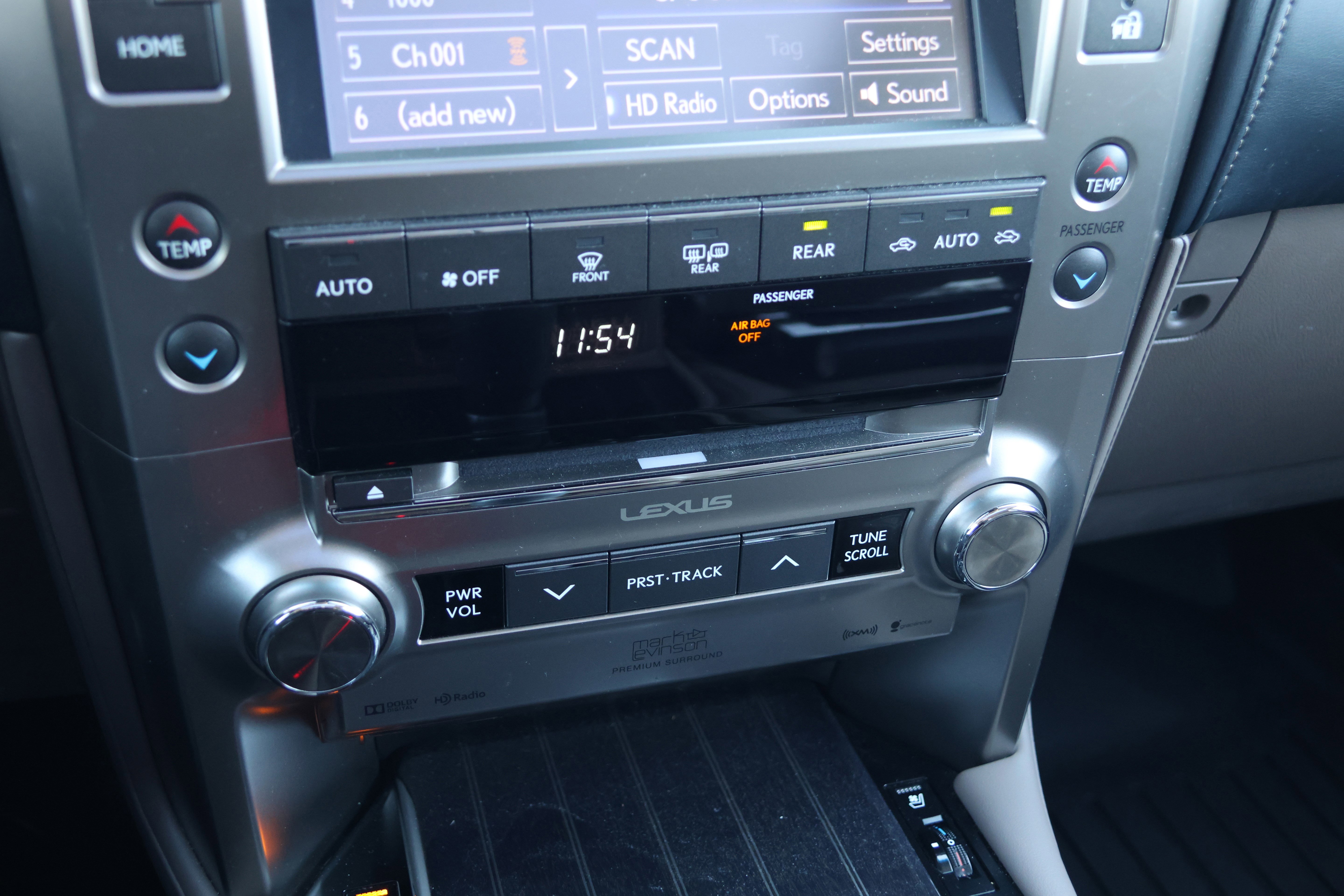 Used 2021 Lexus GX 460 Luxury w/ Accessory Package image 27