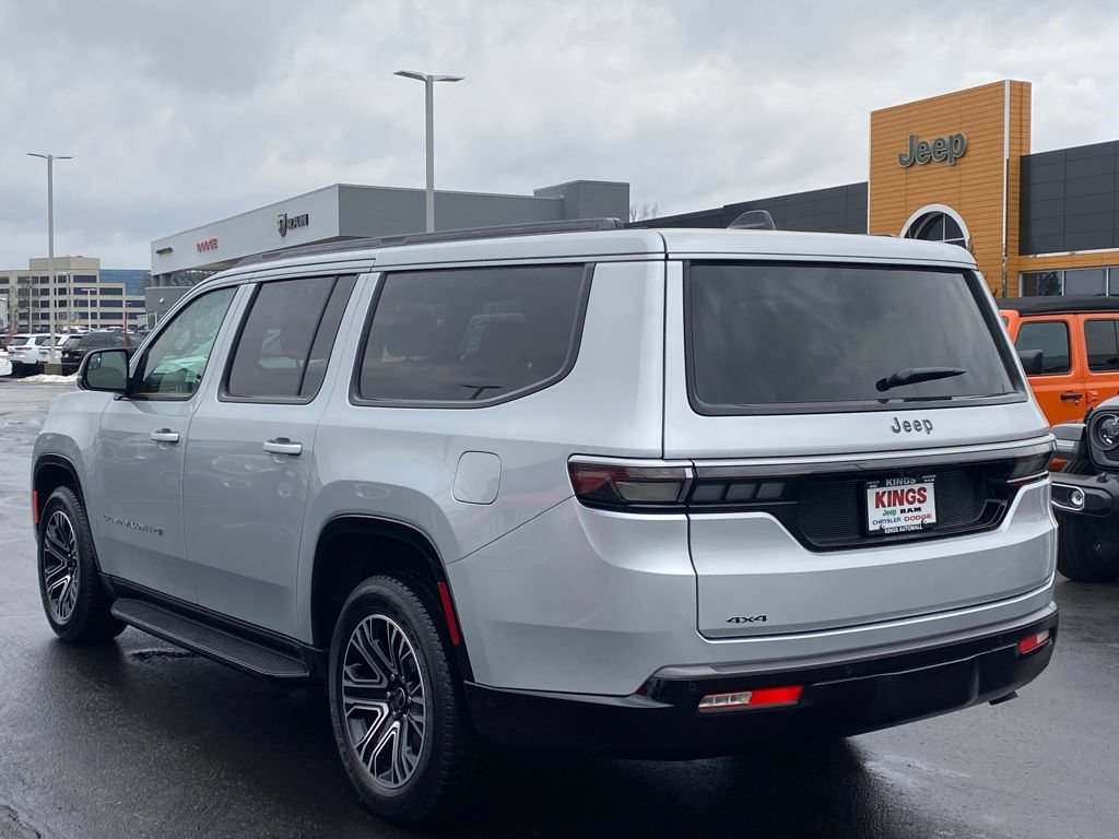 New 2026 Jeep Grand Wagoneer L 4WD w/ Premium Group I image 5