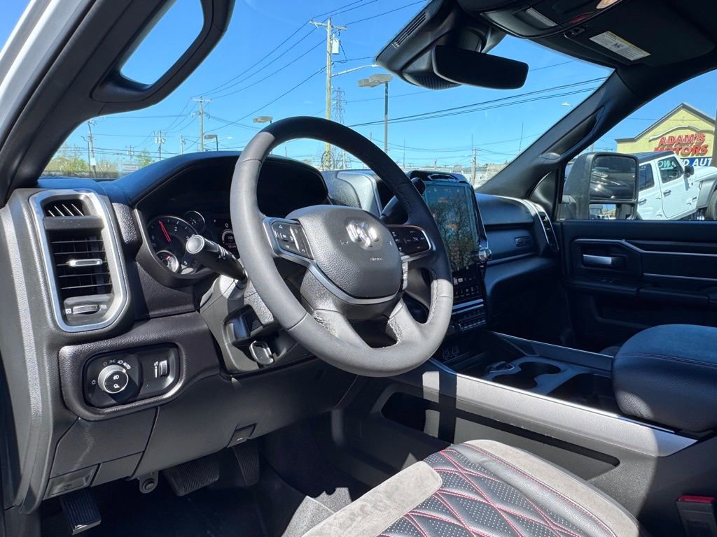 Used 2025 RAM 2500 Big Horn AWD/4WD image 13