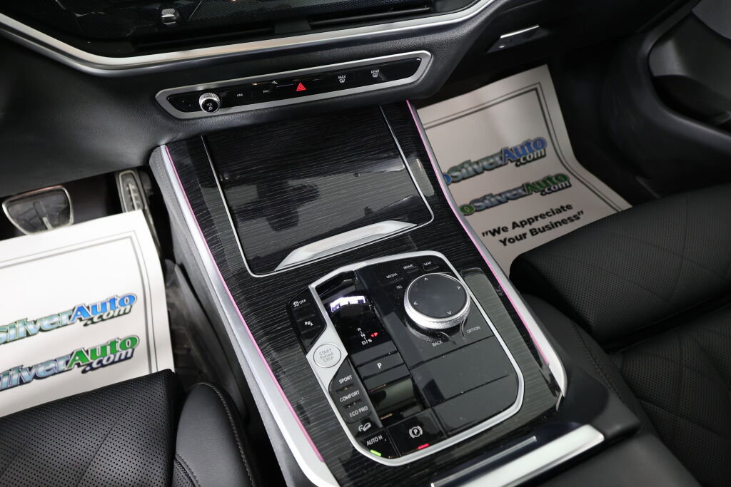 Used 2024 BMW X5 xDrive40i w/ M Sport Package image 37