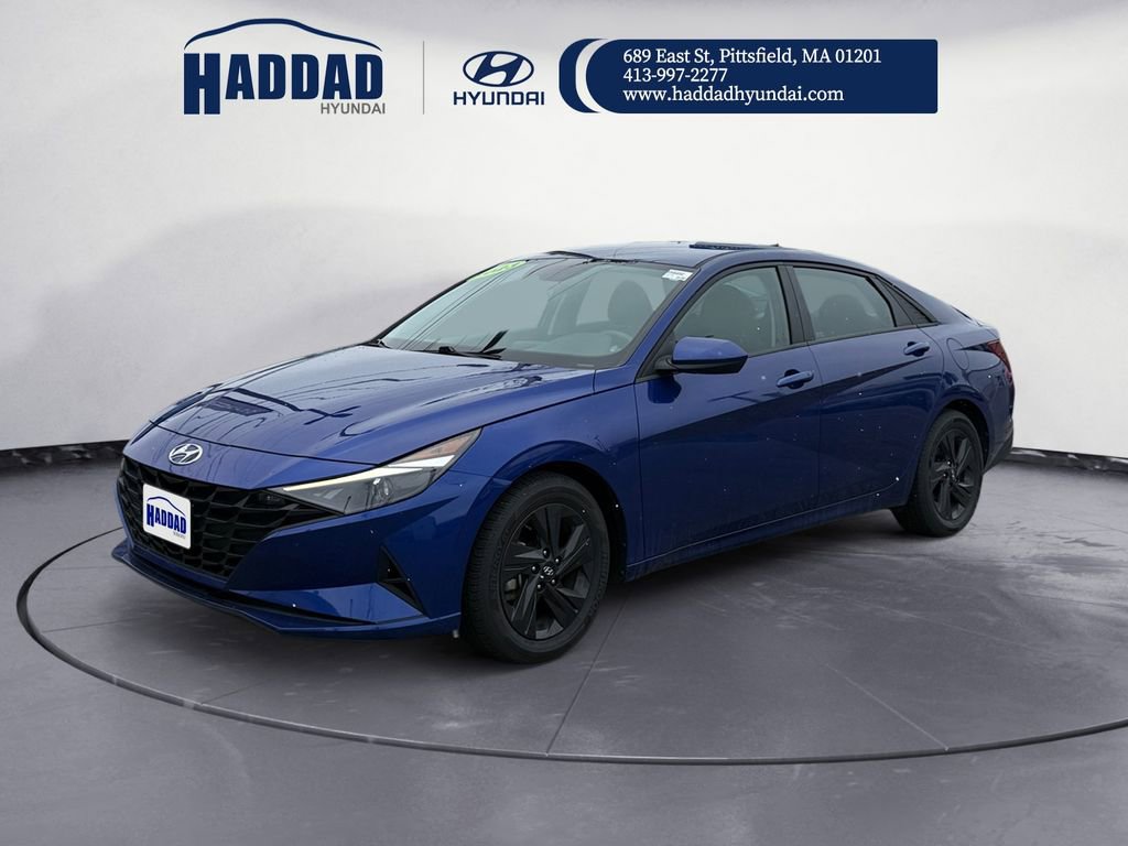 Certified 2023 Hyundai Elantra SEL image 1