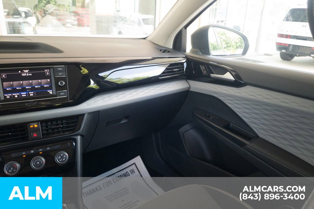 Used 2024 Volkswagen Taos S FWD image 18