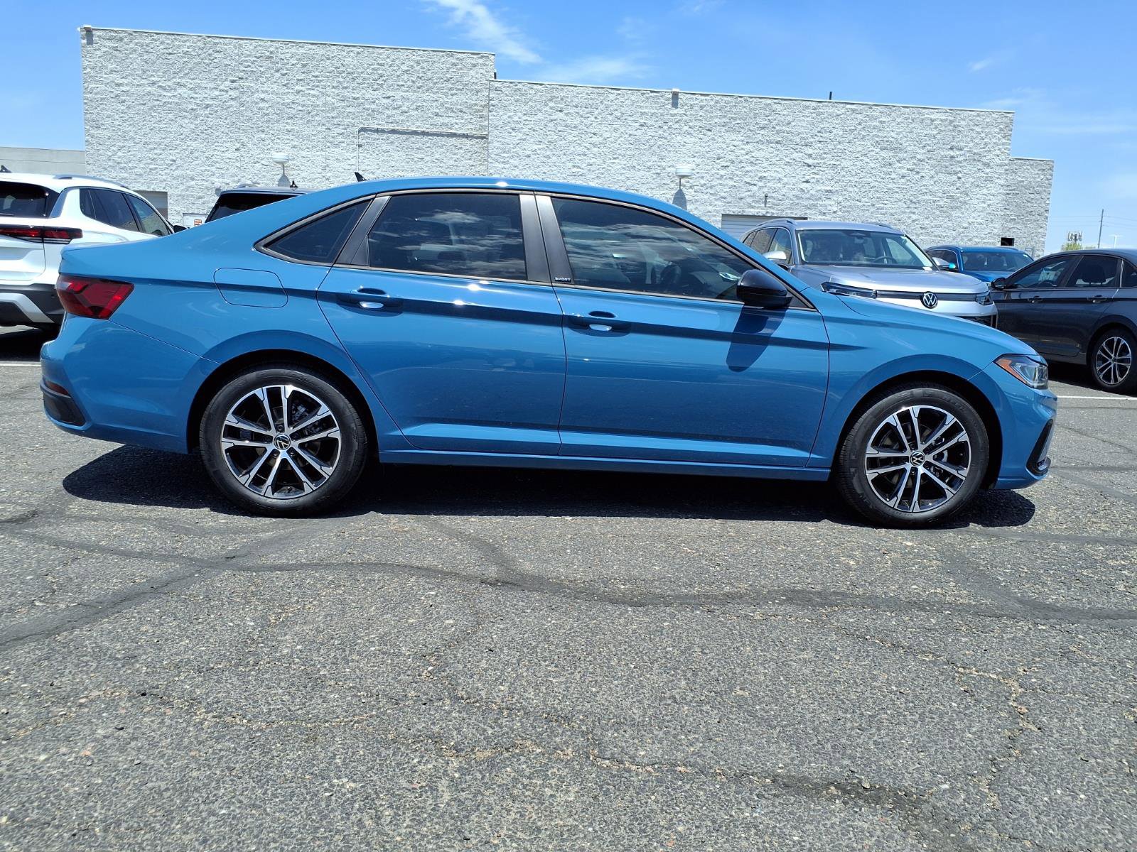 New 2026 Volkswagen Jetta Sport FWD image 7