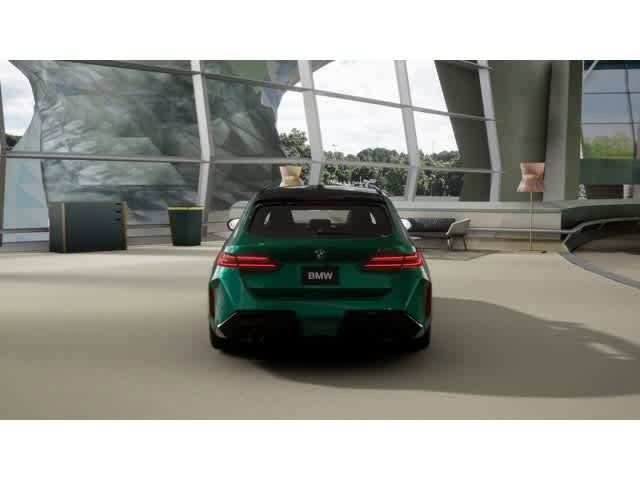 New 2027 BMW M5 Touring AWD/4WD image 5