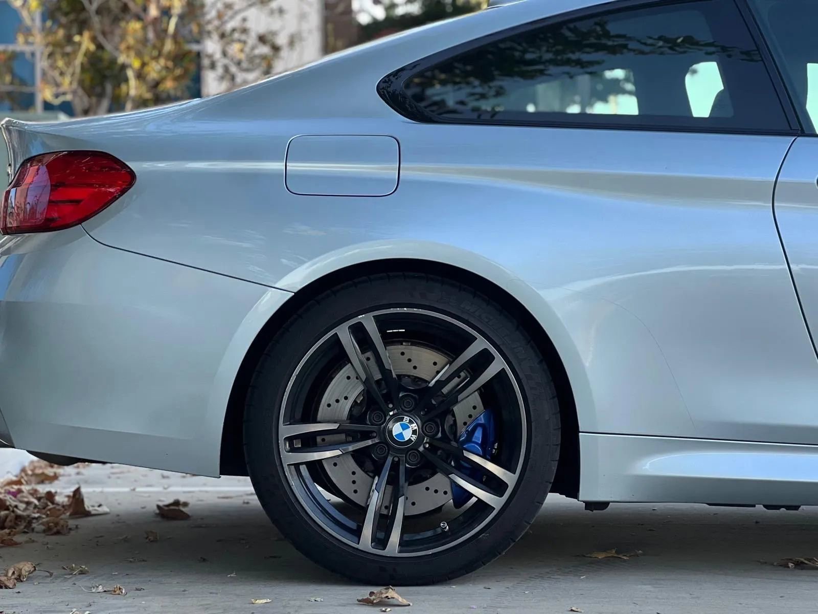 Used 2015 BMW M4 Coupe image 13