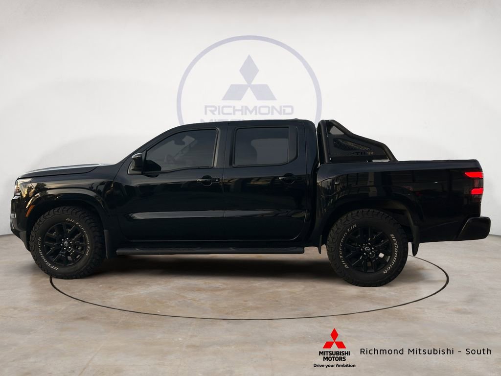 Used 2023 Nissan Frontier SV w/ Midnight Edition Package image 6