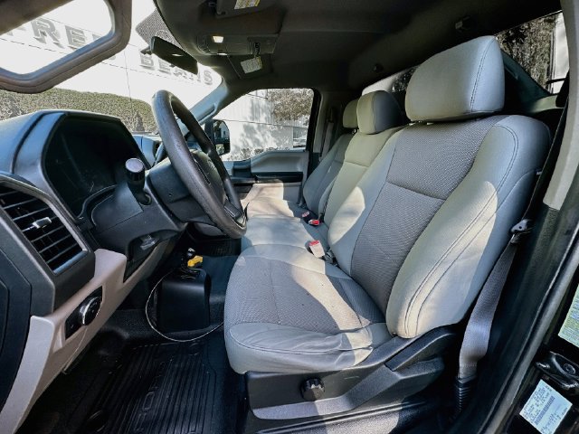 Used 2019 Ford F550 4x4 Regular Cab Super Duty image 24