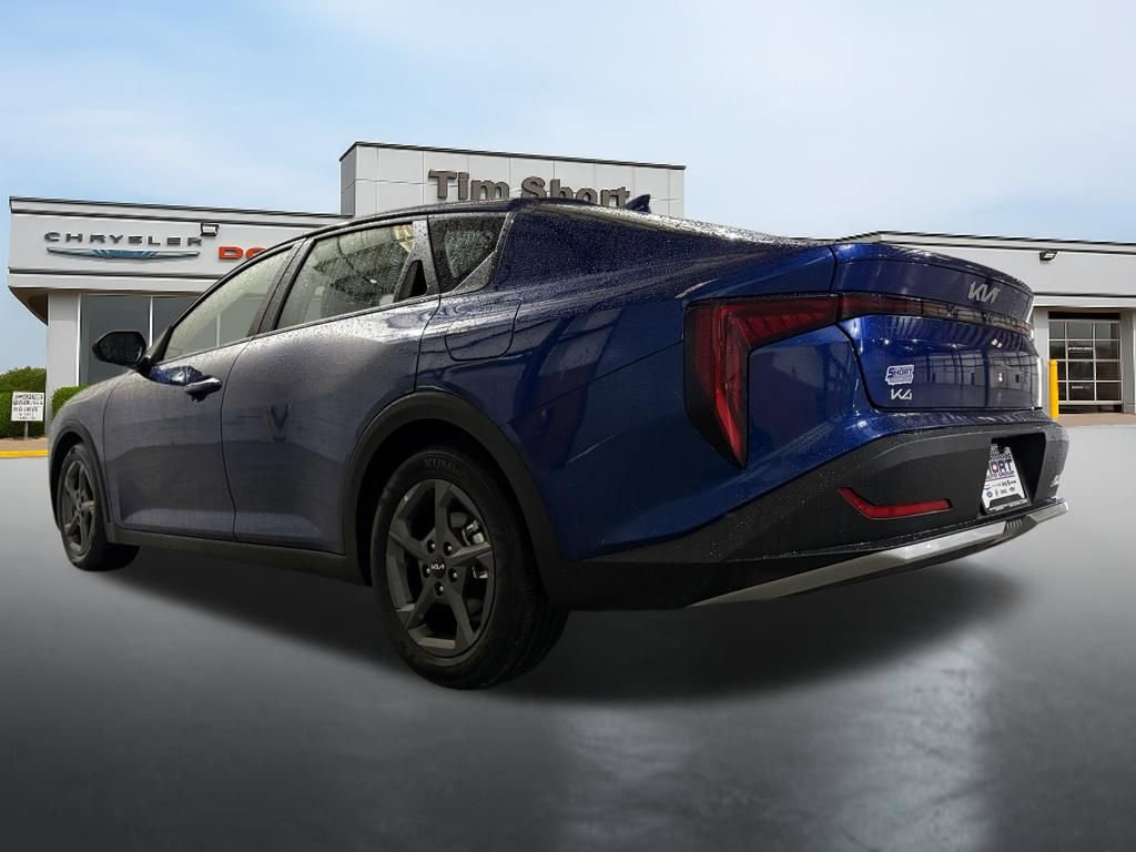 Used 2025 Kia K4 LXS FWD image 10