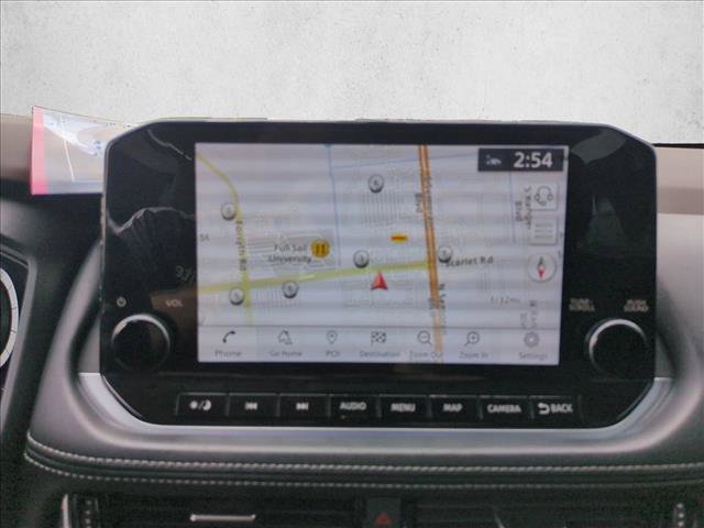 Used 2022 Nissan Rogue Platinum w/ Head-Up Display Package FWD image 13
