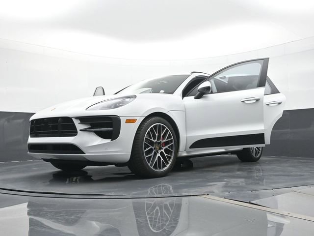 Certified 2021 Porsche Macan GTS AWD/4WD image 31