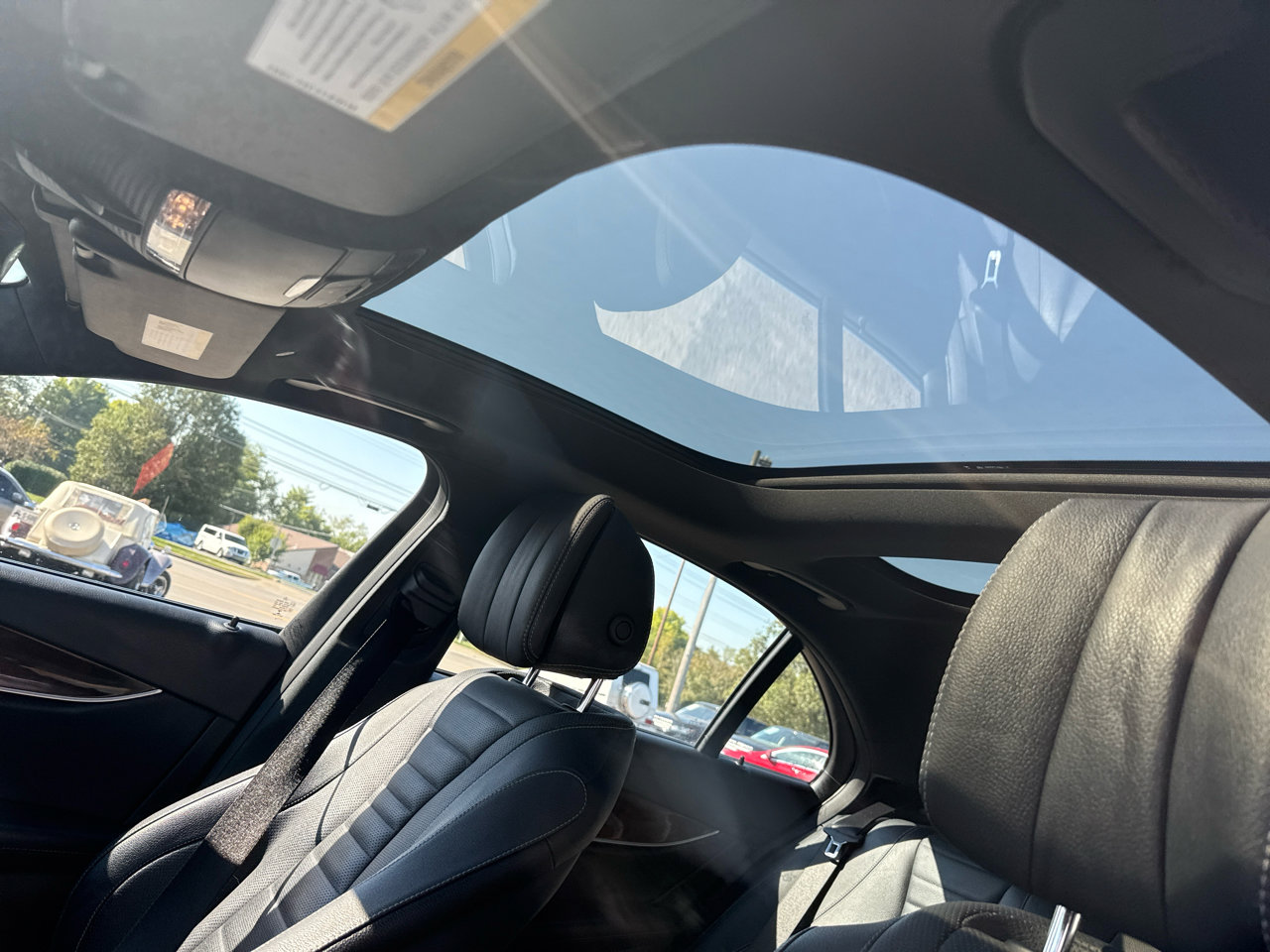 Used 2017 Mercedes-Benz E 300 4MATIC w/ Premium 3 Package image 26