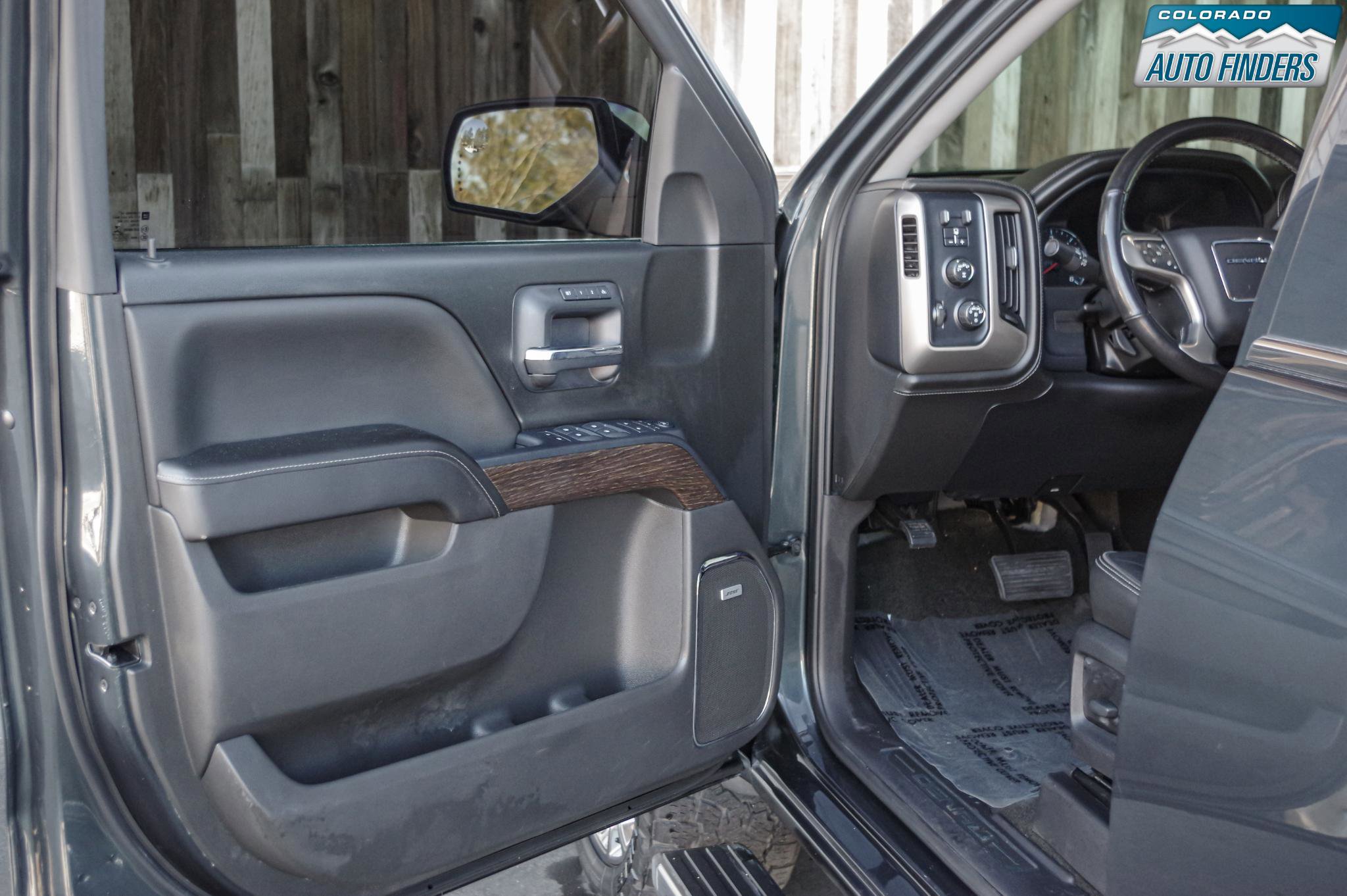 Used 2018 GMC Sierra 1500 Denali w/ Denali Ultimate Package AWD/4WD image 10