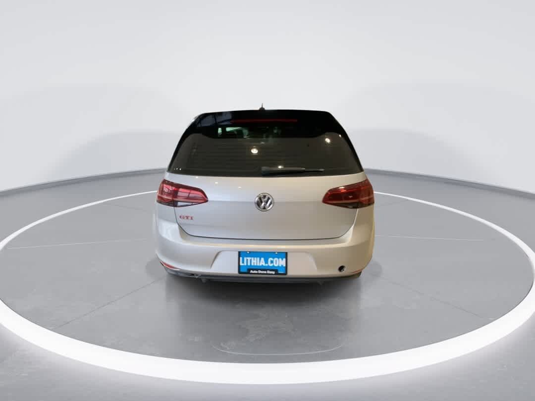 Used 2016 Volkswagen GTI S FWD image 7
