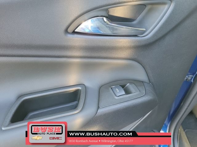 Used 2023 Chevrolet Equinox LT AWD/4WD image 16
