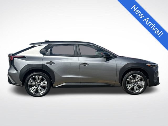 Used 2024 Subaru Solterra AWD/4WD image 8