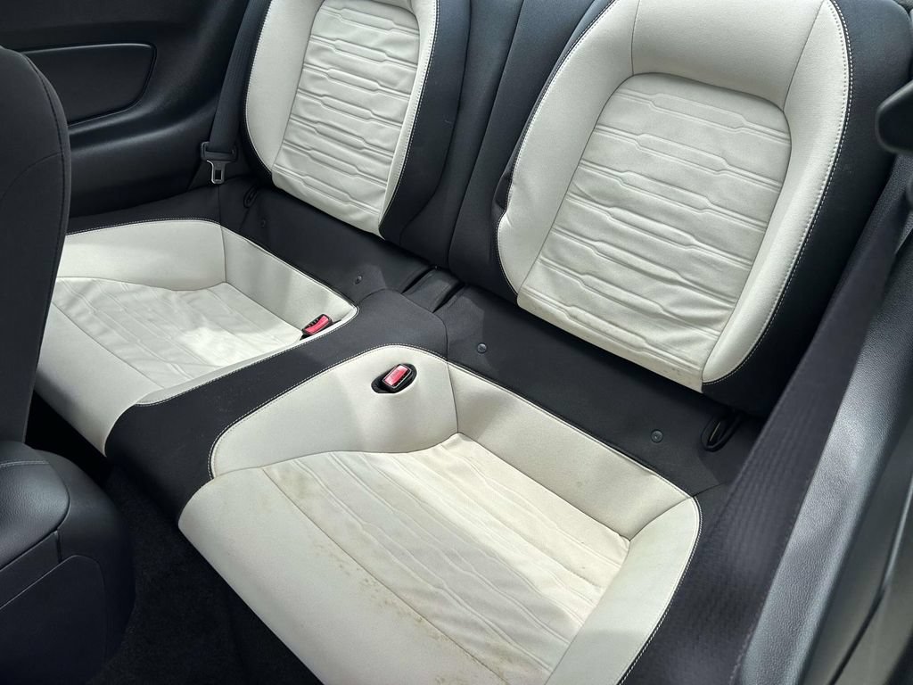 Used 2015 Ford Mustang GT RWD image 17