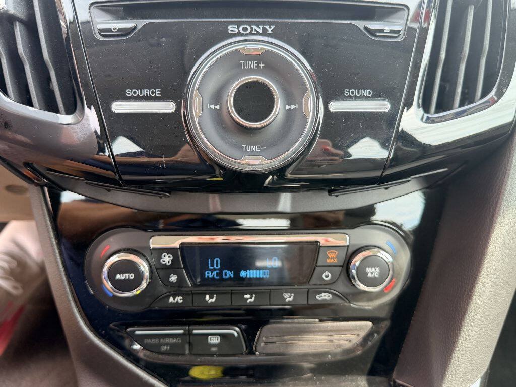 Used 2013 Ford Focus Electric Hatchback FWD image 19