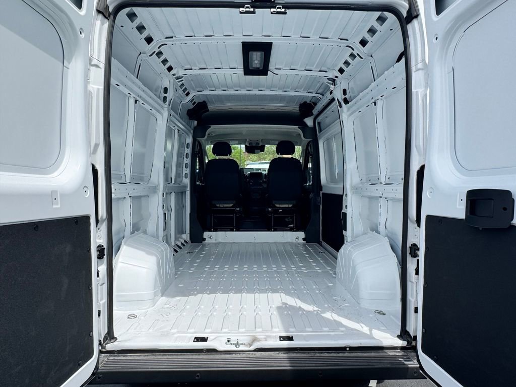 New 2026 RAM ProMaster 1500 w/ Quick Order Package 22G SLT FWD image 14