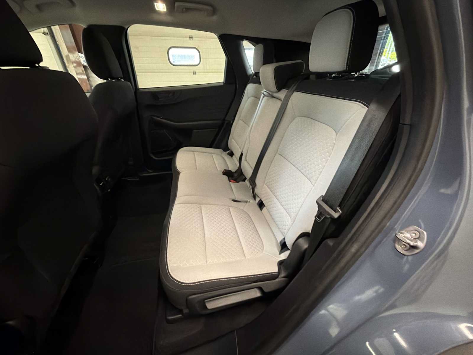 Used 2023 Ford Escape Active AWD/4WD image 23