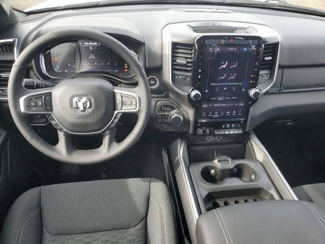 New 2026 RAM 1500 Big Horn AWD/4WD image 12