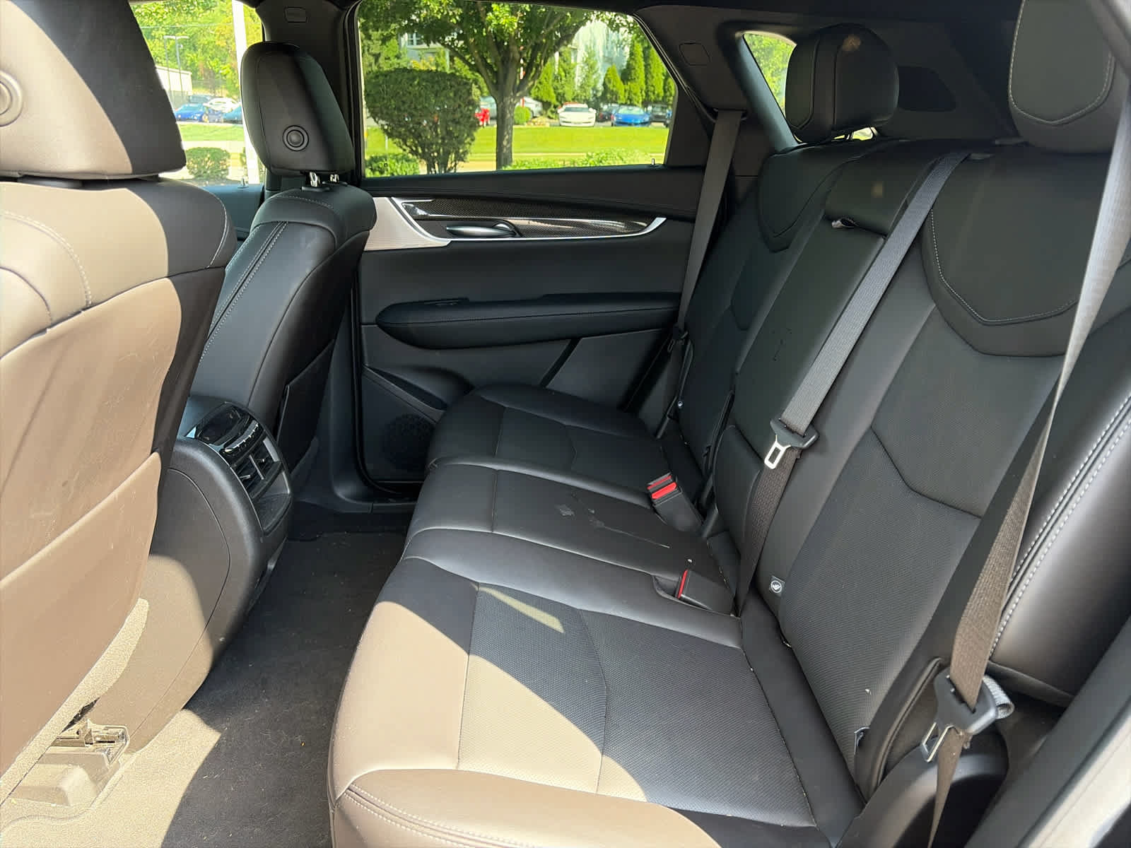 Certified 2023 Cadillac XT5 Sportv AWD/4WD image 9