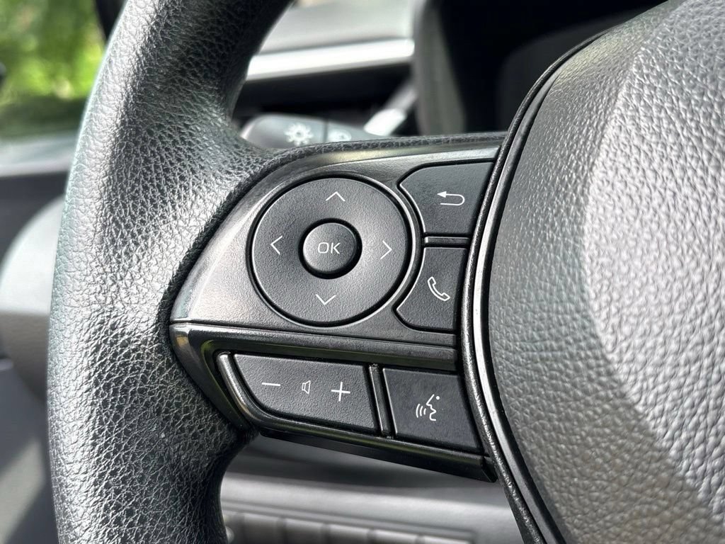 Used 2024 Toyota Corolla LE FWD image 16