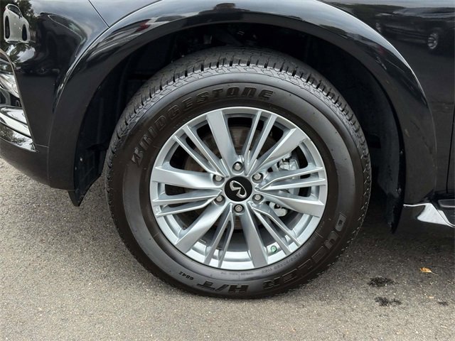 Used 2024 INFINITI QX80 Luxe w/ Cargo Package image 7
