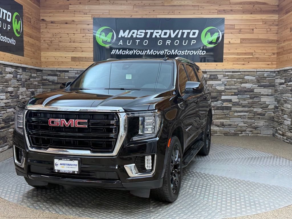 Used 2022 GMC Yukon SLE AWD/4WD image 3