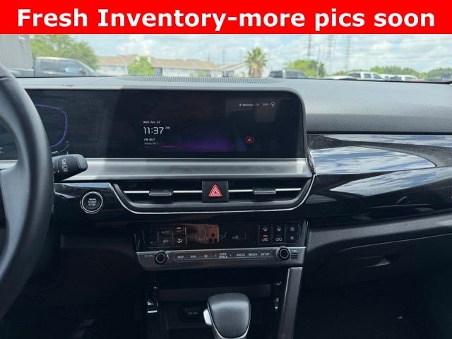 Used 2025 Kia Seltos S FWD image 6