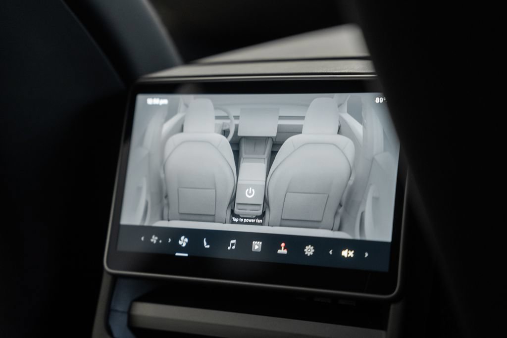 Used 2025 Tesla Model 3 RWD image 26