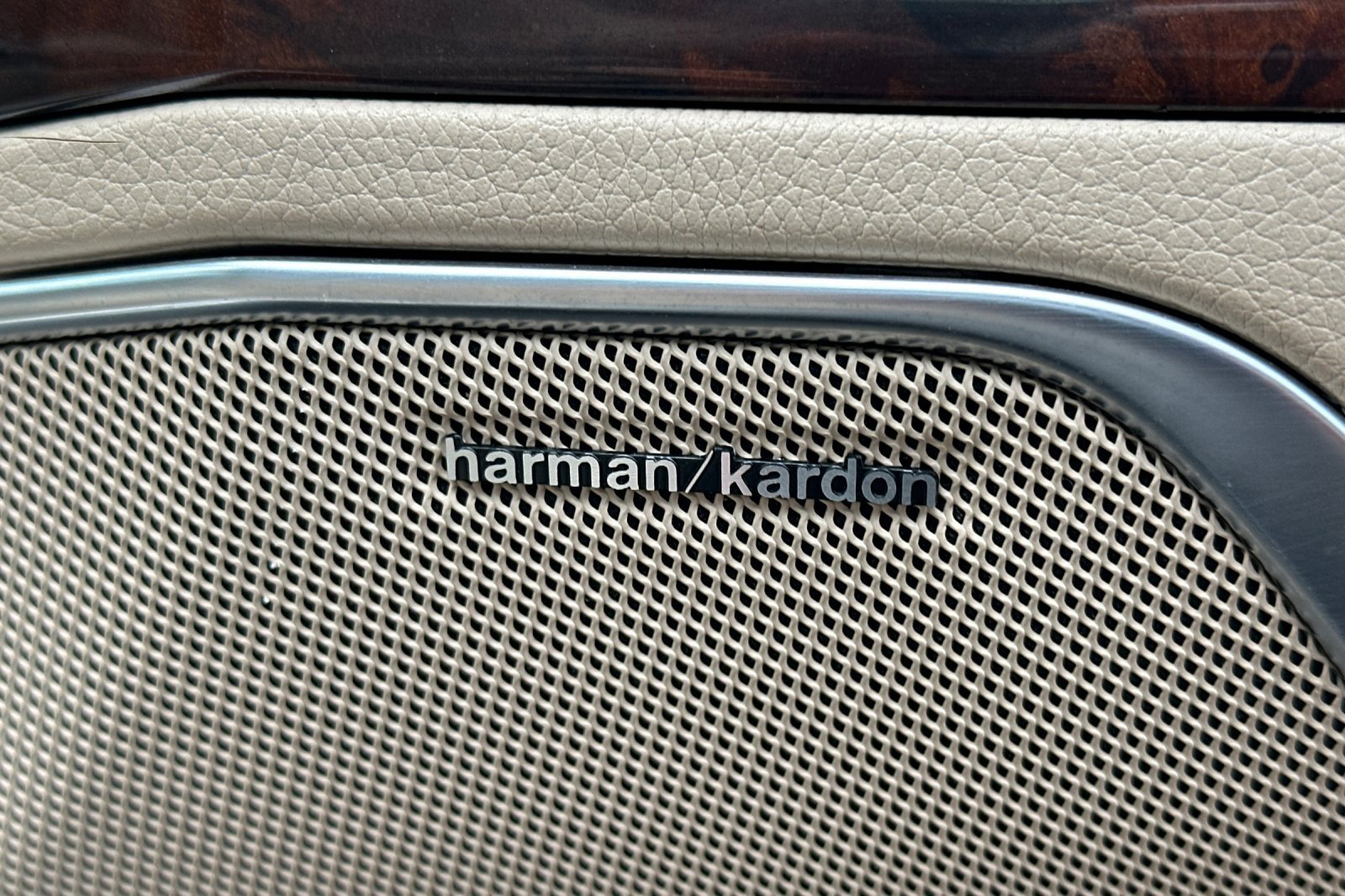 Used 2015 Mercedes-Benz SL 63 AMG image 41